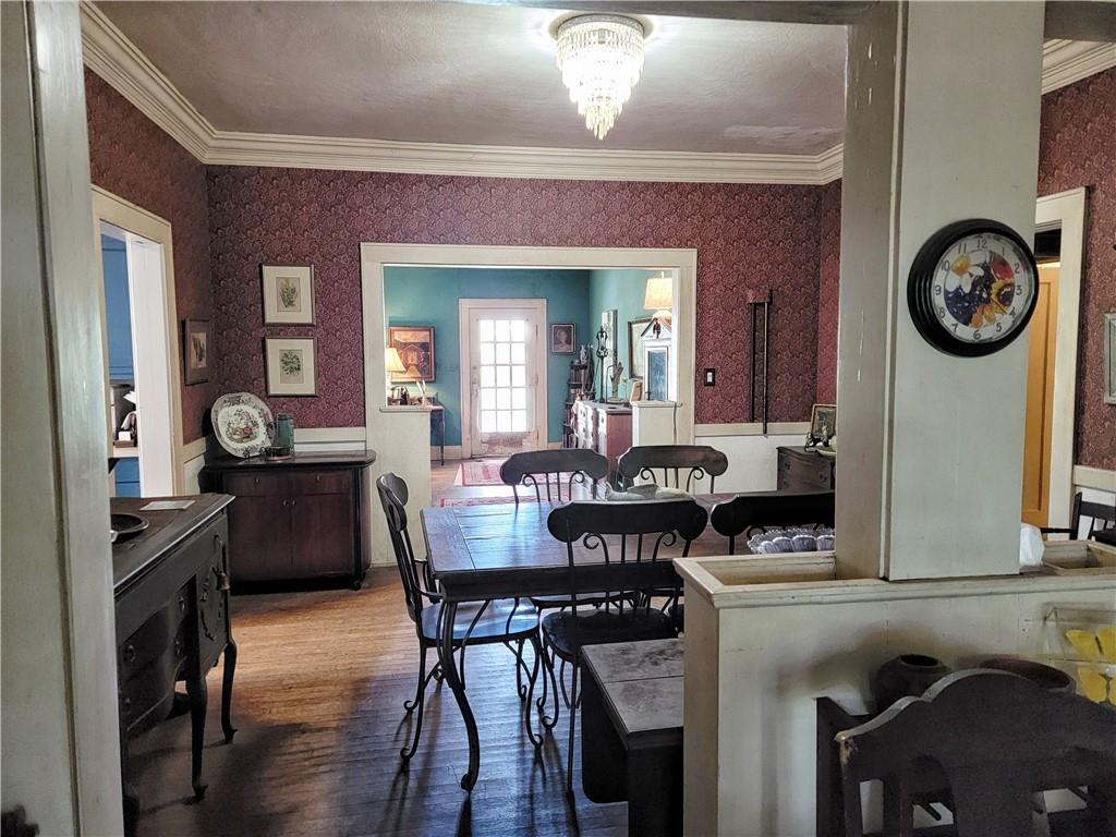 A W TURNERS RESIDENT ADD - Residential