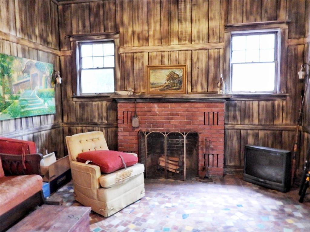 A W TURNERS RESIDENT ADD - Residential