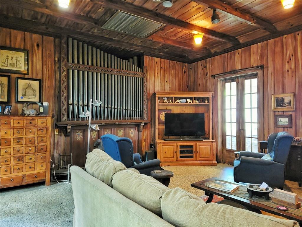 A W TURNERS RESIDENT ADD - Residential