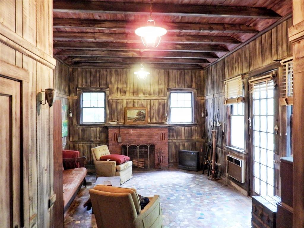 A W TURNERS RESIDENT ADD - Residential