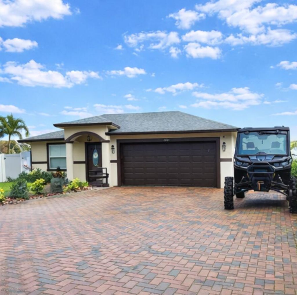 Photo of 4789 Dolphin Drive, Lake Worth, FL 33463 (MLS # B26001833)