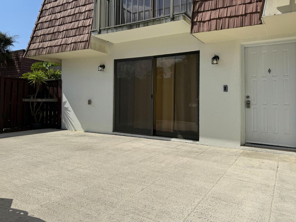 Photo of 3031 SW Sunset Trace Circle, Palm City, FL 34990 (MLS # R11089204)