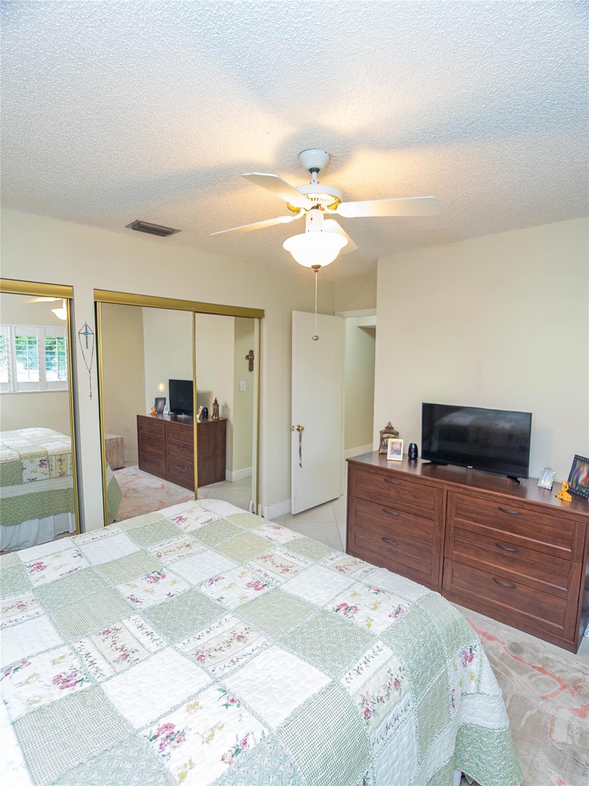 Country Lake Manors Sec 0 - Residential