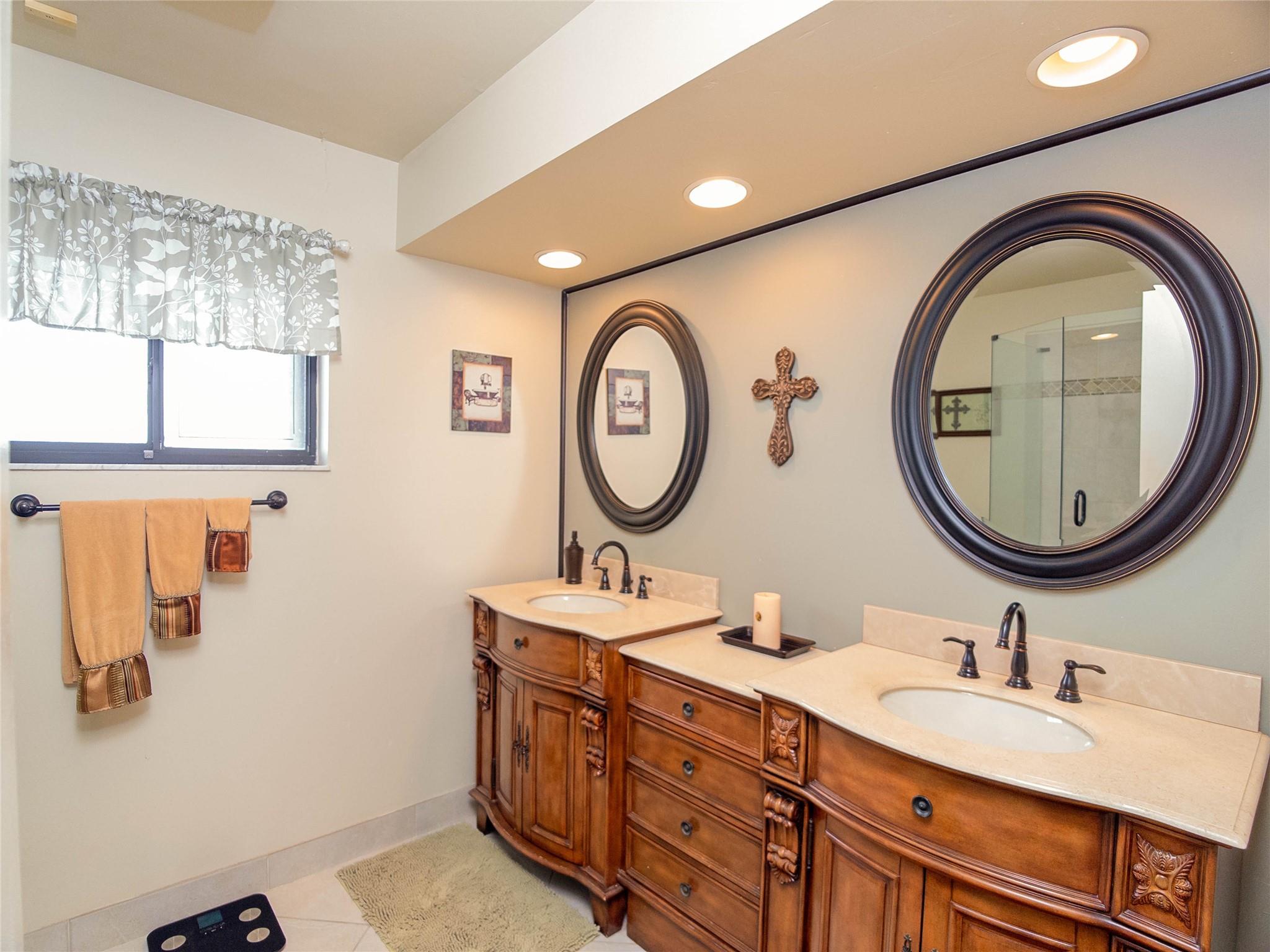 Country Lake Manors Sec 0 - Residential