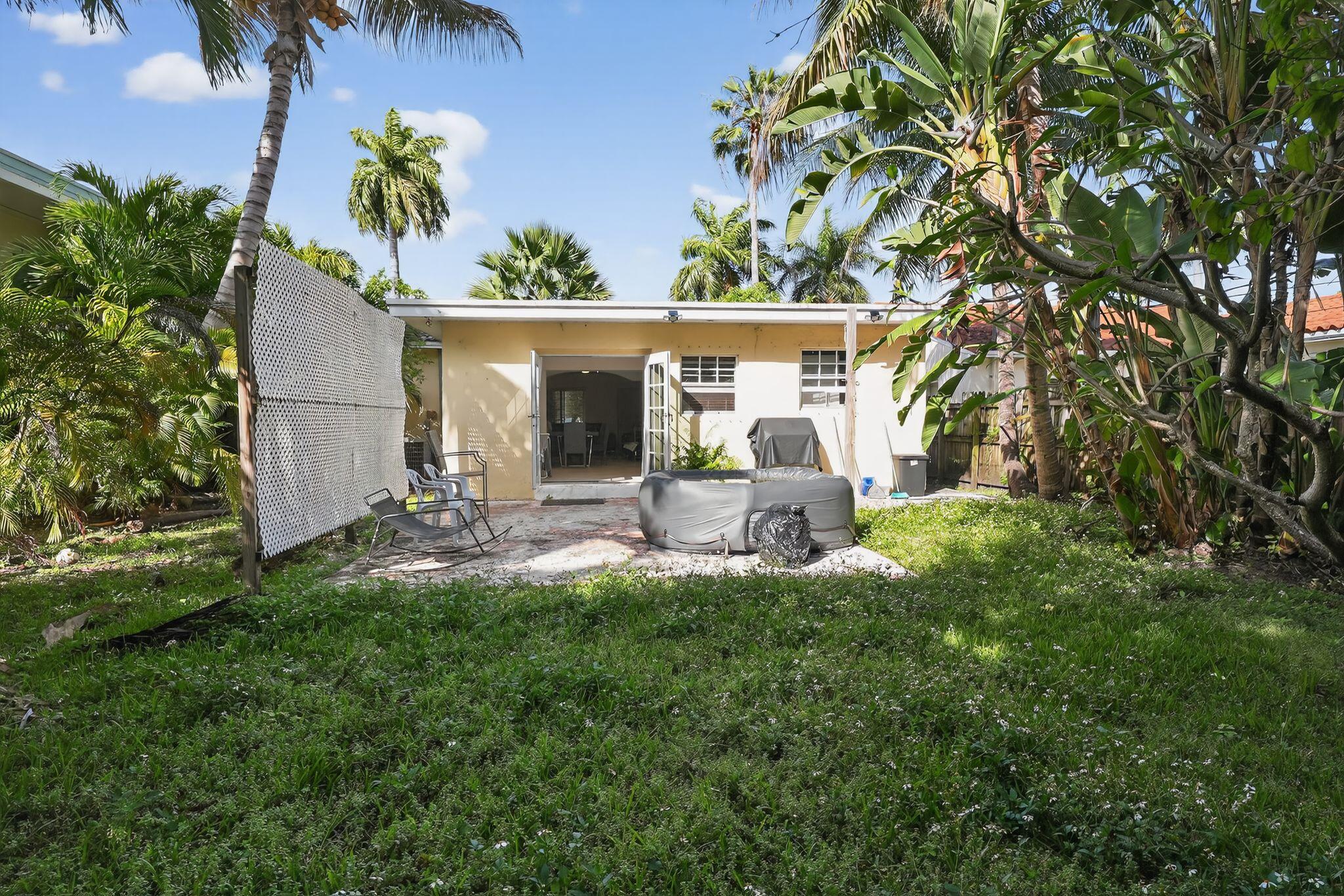 ISLE OF NORMANDY MIAMI VIEW SEC - Residential