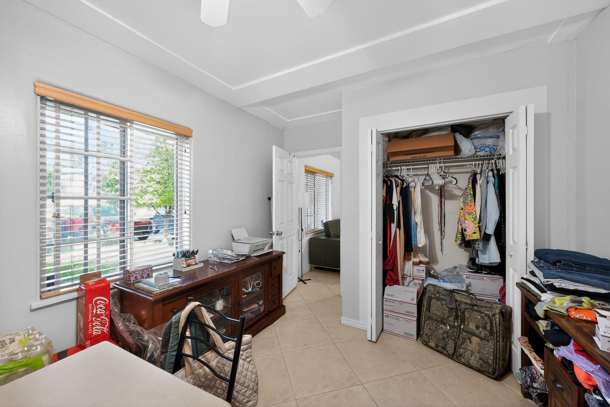 ISLE OF NORMANDY MIAMI VIEW SEC - Residential