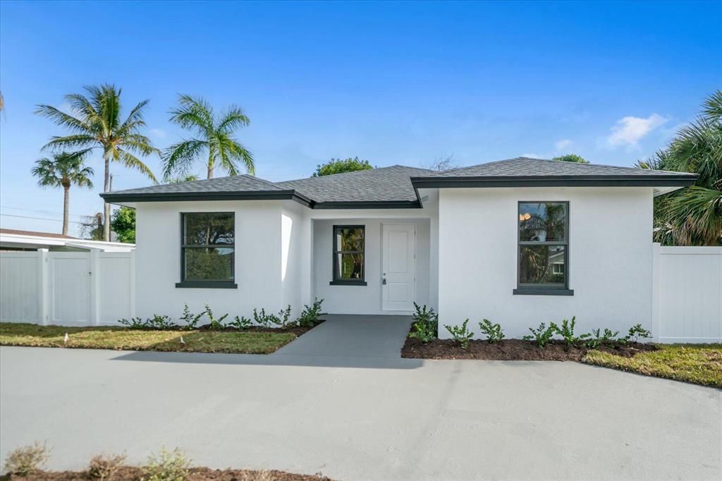 Photo of 394 Aster Street, Palm Beach Gardens, FL 33410 (MLS # R10859834)