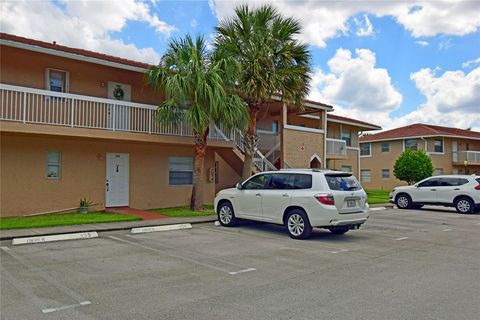 9942 Twin Lakes Dr 7-F Coral Springs FL 33071