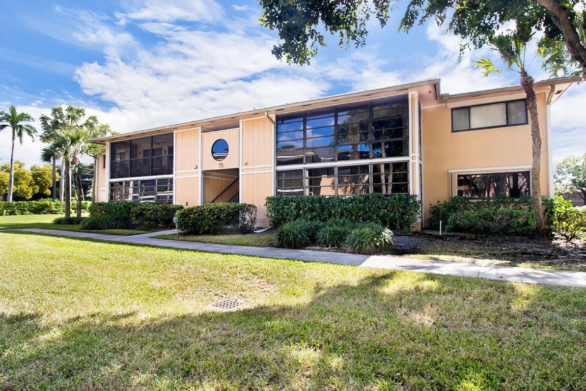 7194 Ashmont Circle 112