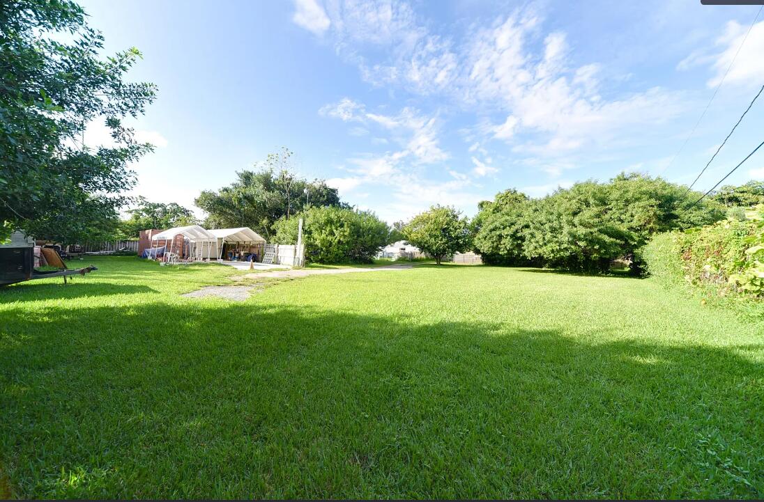 3825 Lakewood Road A