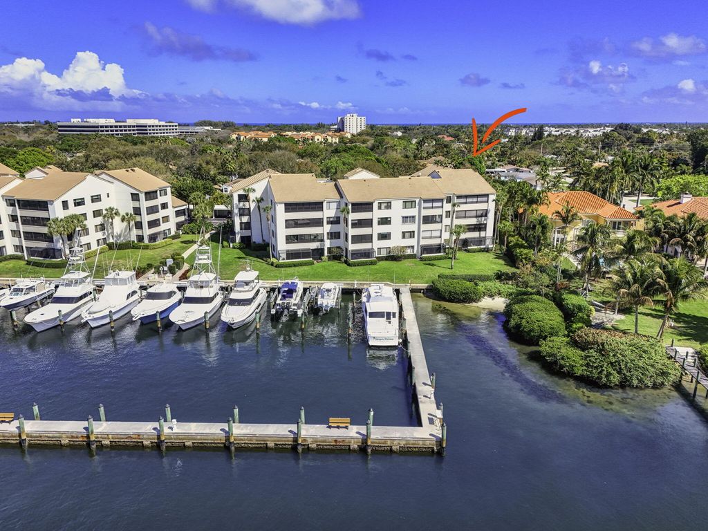 Photo of 911 Oak Harbour Drive, Juno Beach, FL 33408 (MLS # R11169735)