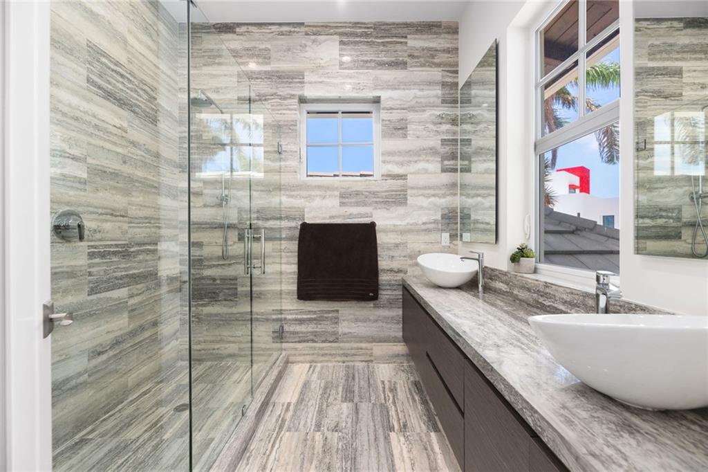 CORAL RIDGE - Residential