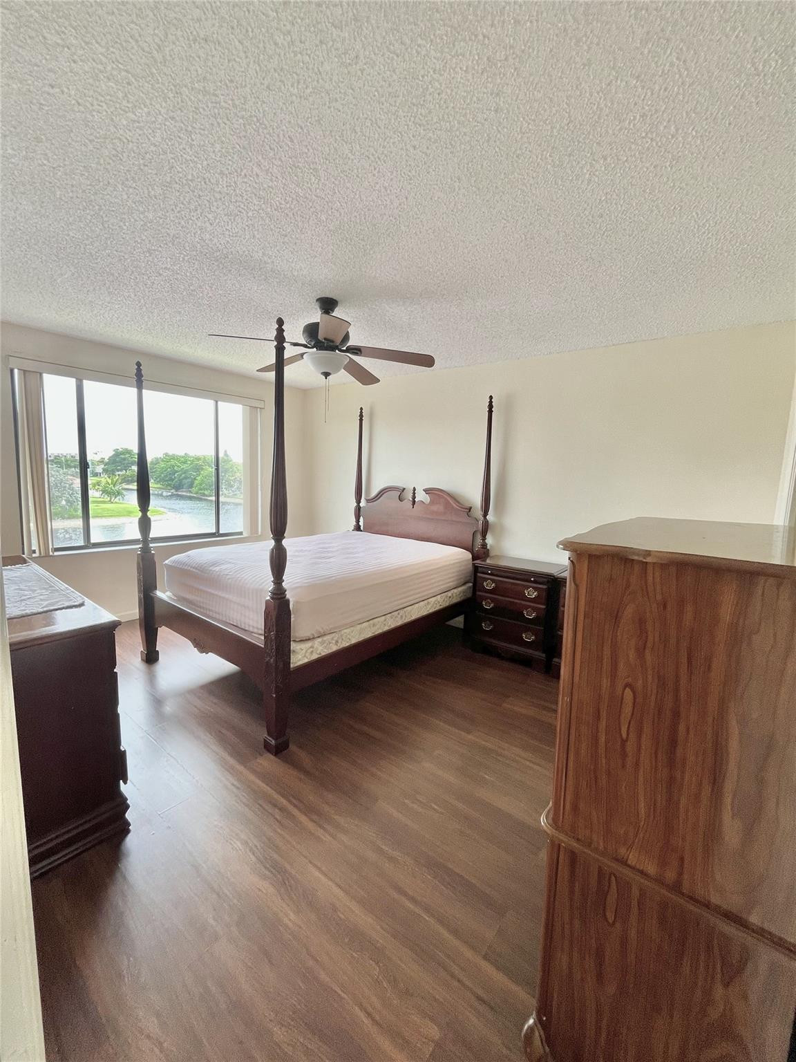 BELFORT CONDOMINIUM O - Residential Lease