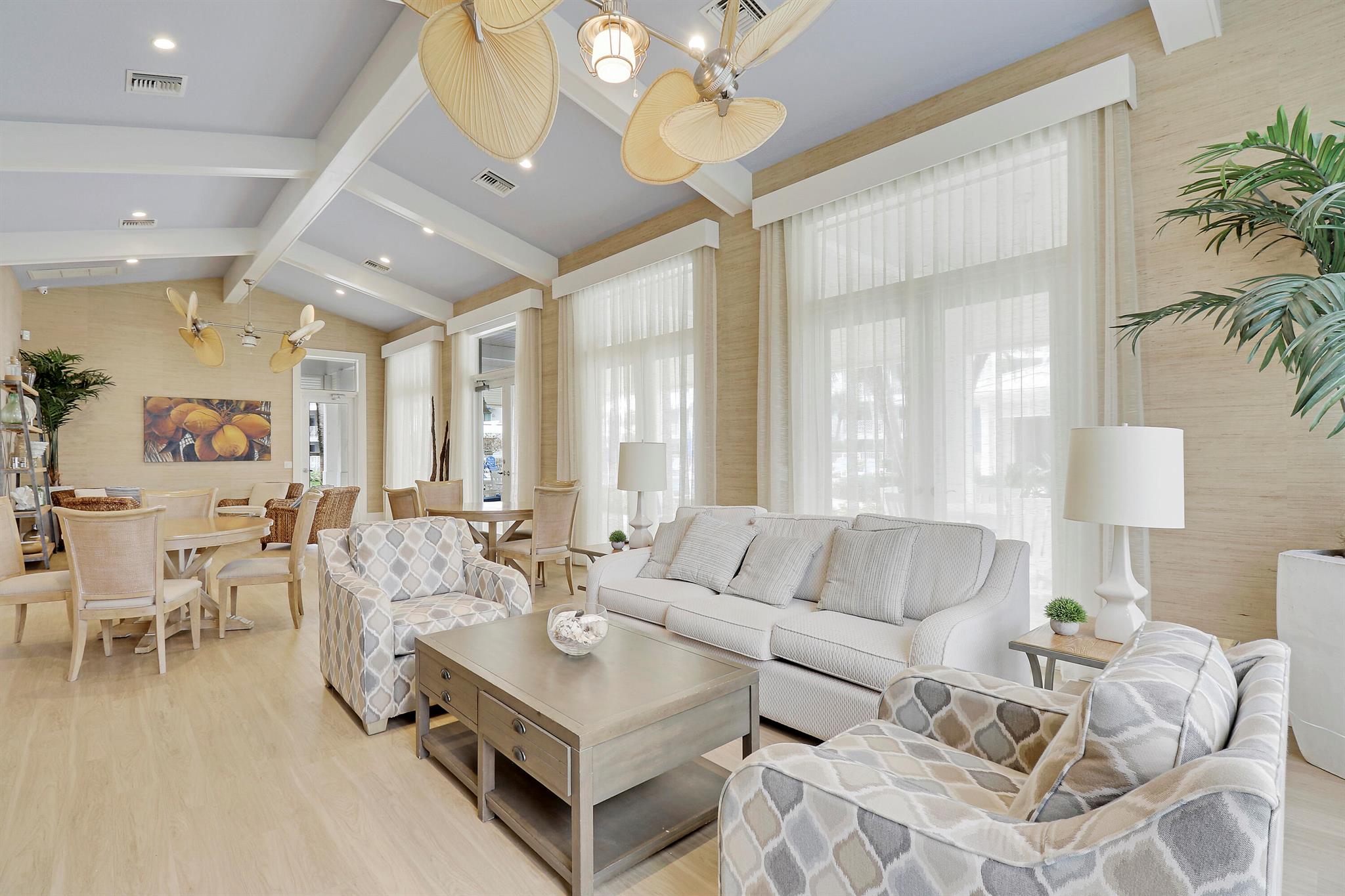 BAY COLONY - Residential Lease