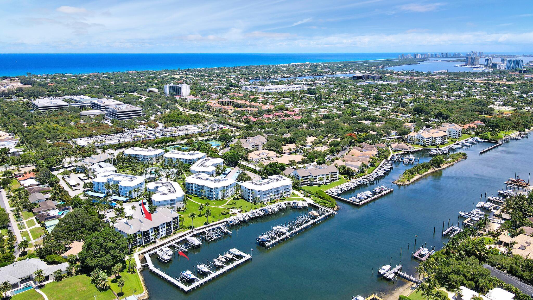 BAY COLONY - Residential Lease