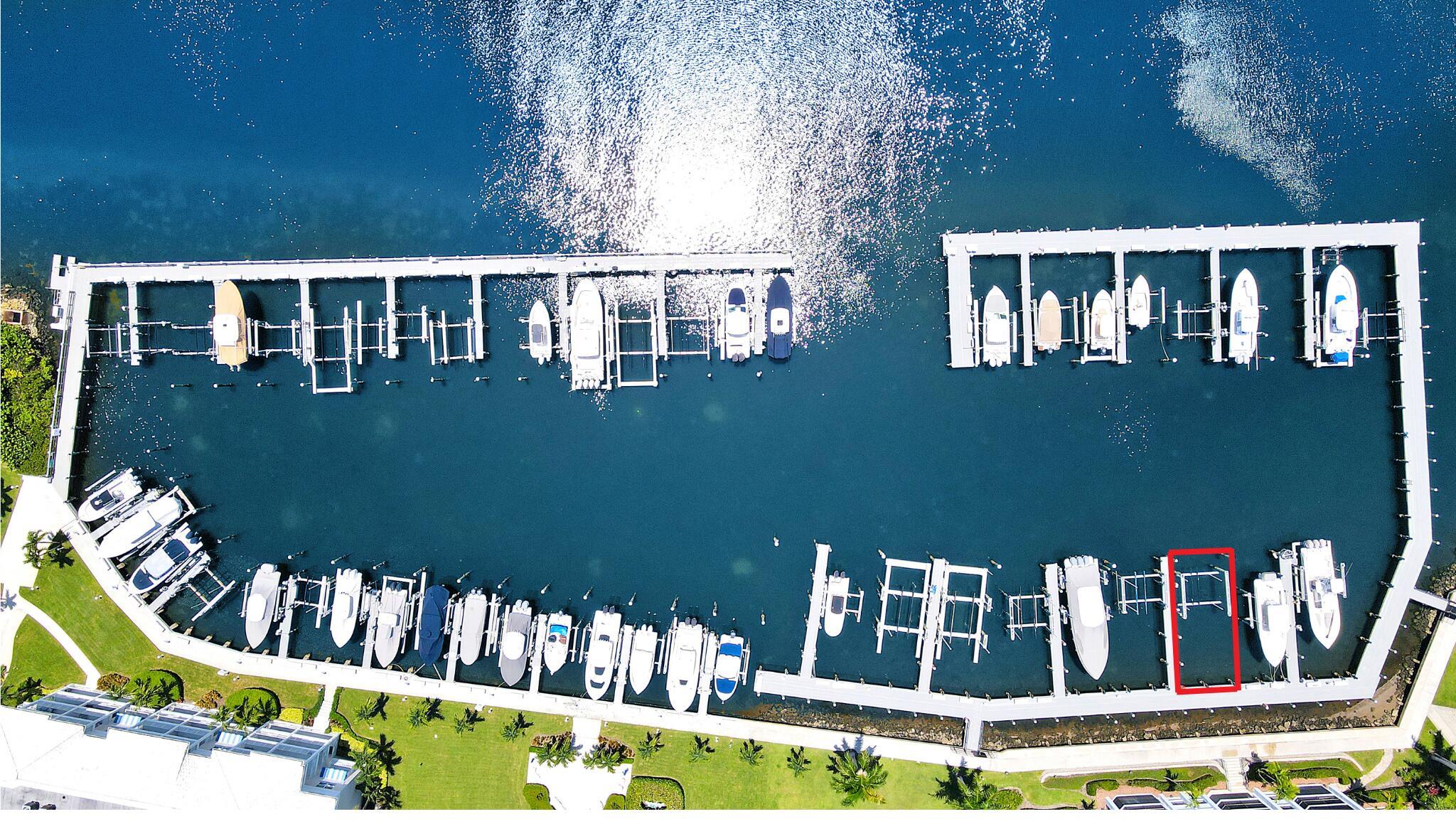 BAY COLONY - Residential Lease