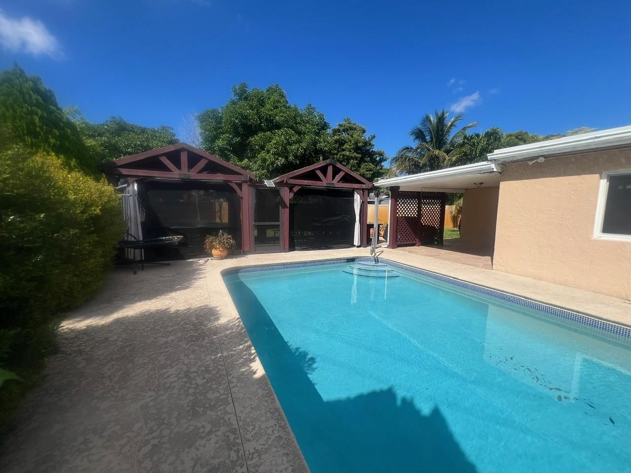 Serino Park Sec 3 81-46 B - Residential