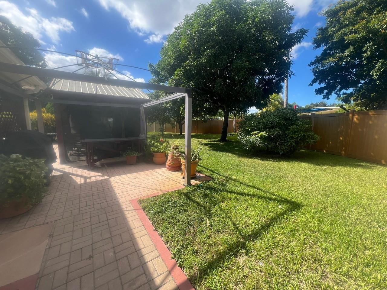 Serino Park Sec 3 81-46 B - Residential