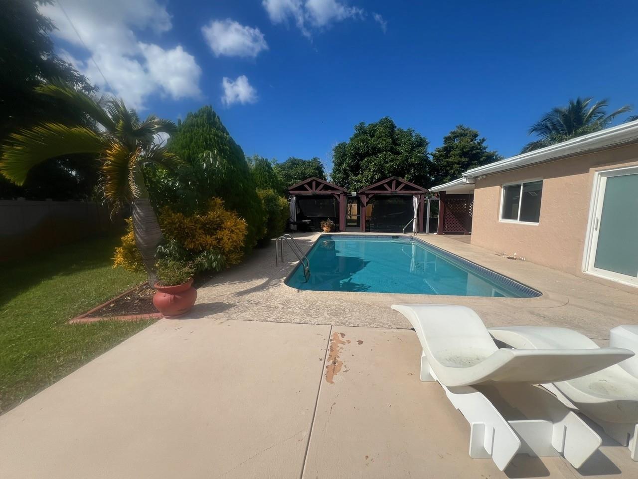 Serino Park Sec 3 81-46 B - Residential