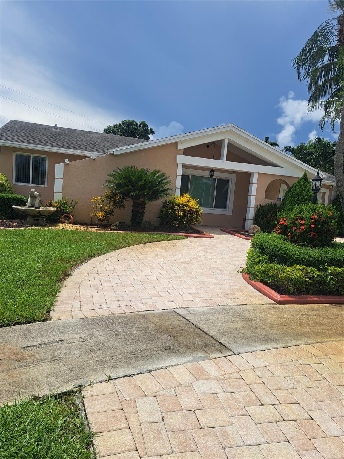 Serino Park Sec 3 81-46 B - Residential
