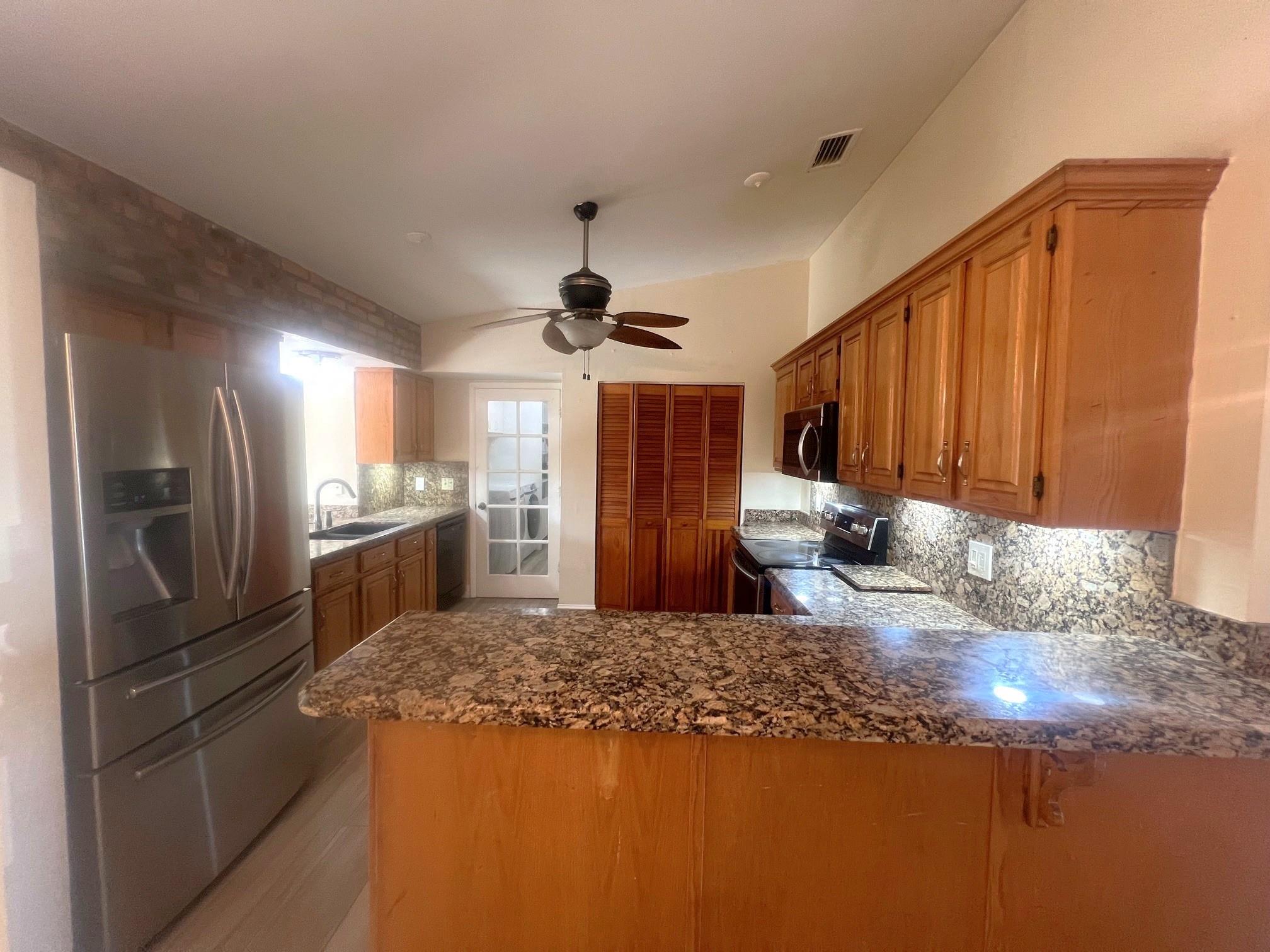 Serino Park Sec 3 81-46 B - Residential