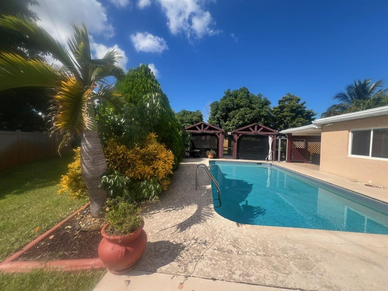 Serino Park Sec 3 81-46 B - Residential