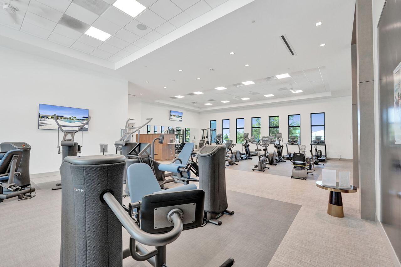 CRESSWIND PALM BEACH - Residential