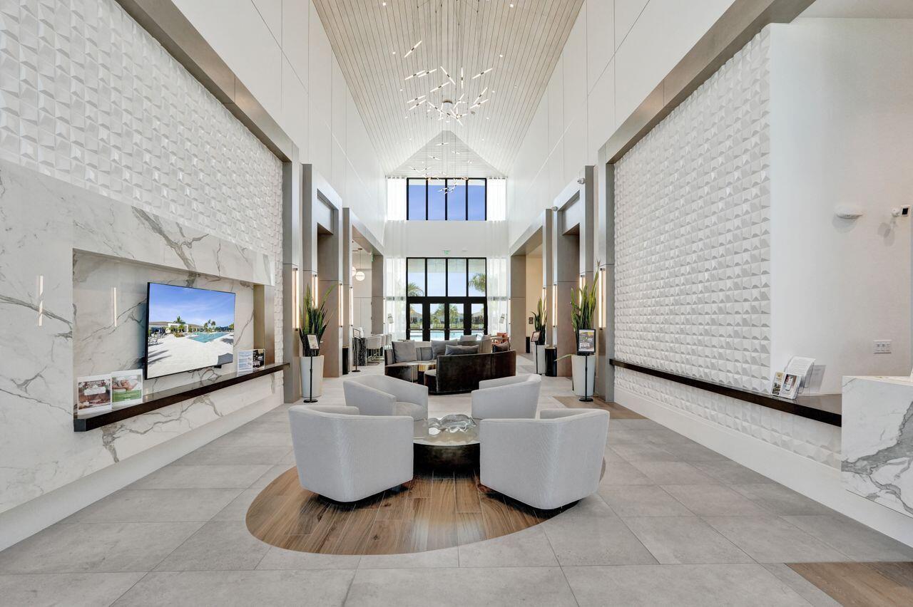 CRESSWIND PALM BEACH - Residential