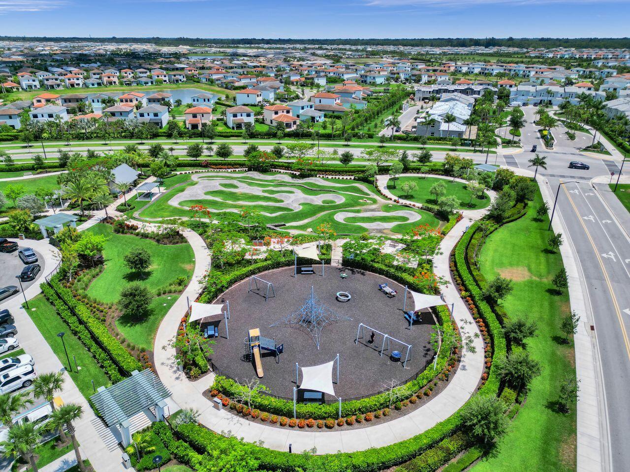 CRESSWIND PALM BEACH - Residential