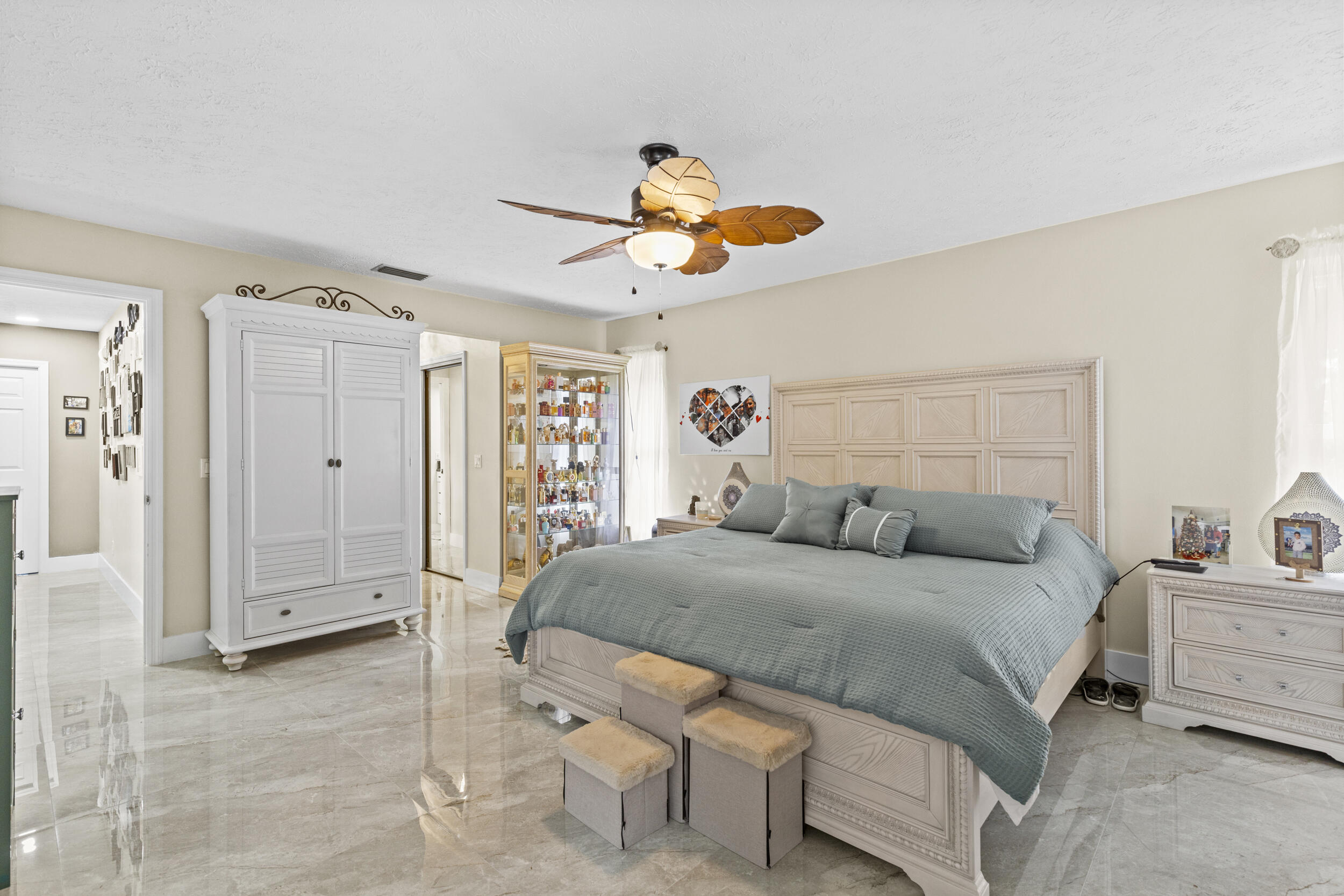 Country Club Estates - Residential