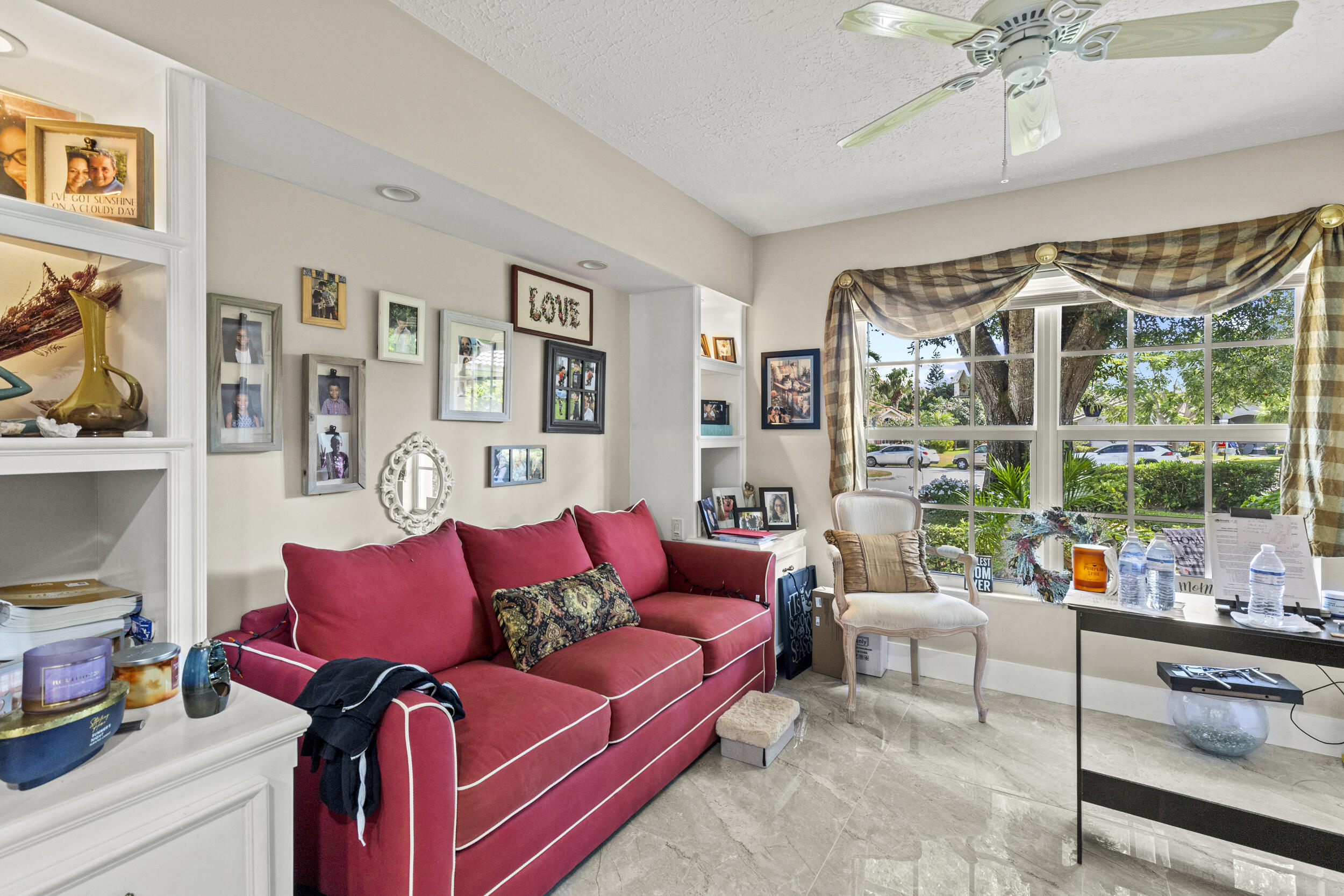 Country Club Estates - Residential