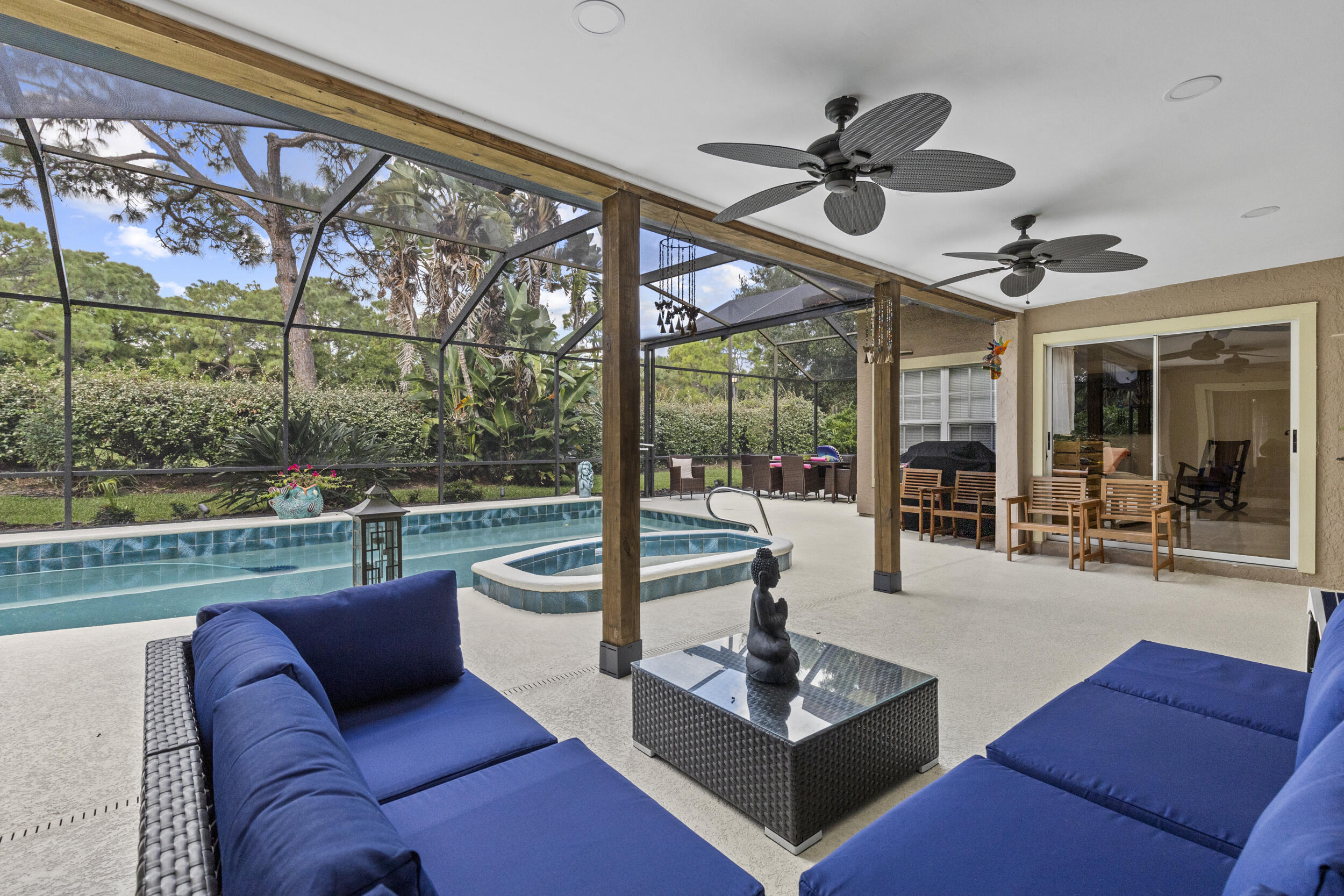 Country Club Estates - Residential