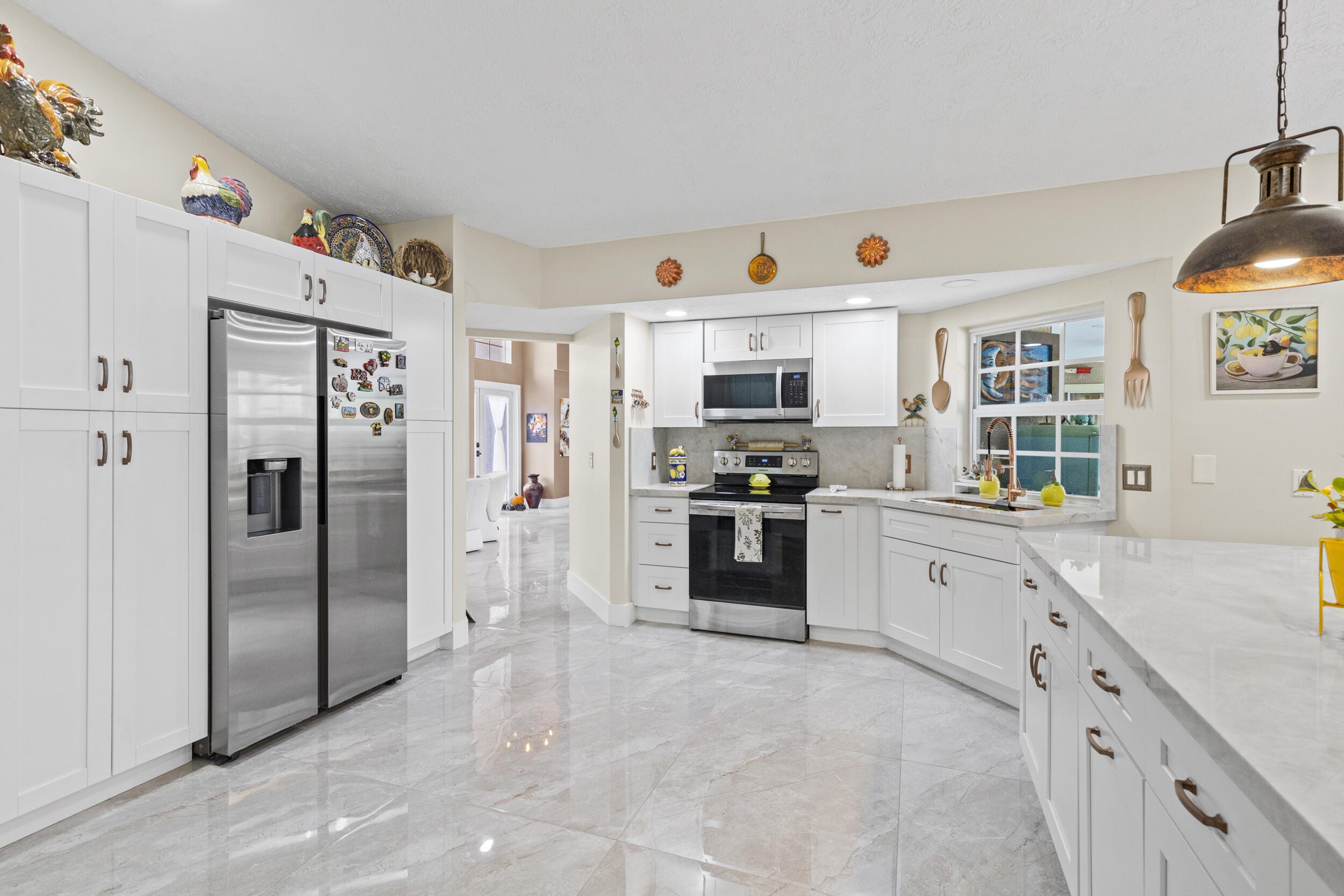 Country Club Estates - Residential