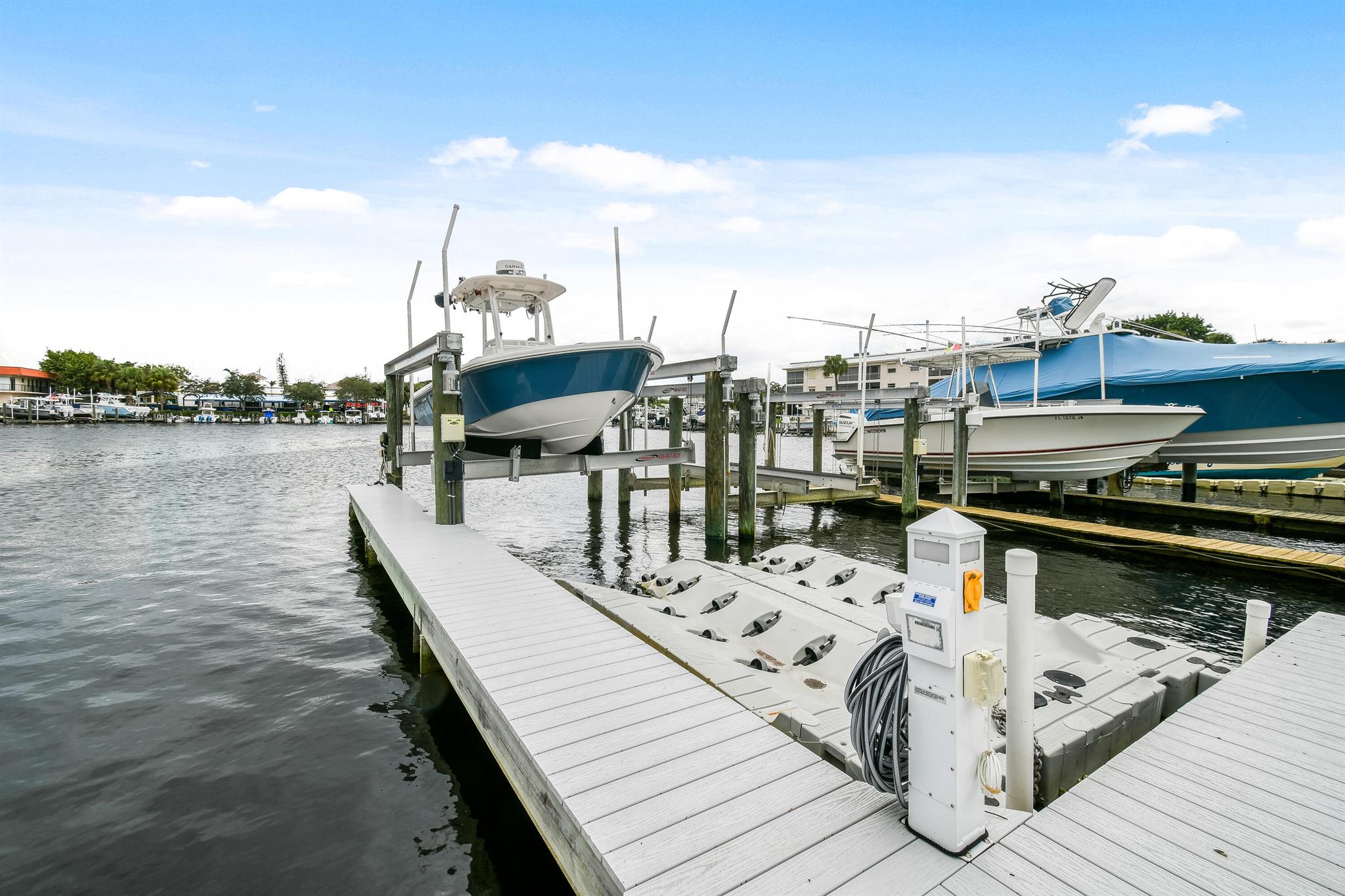 NORTHLAKE HARBOR CONDO - Residential