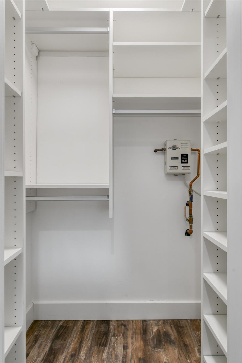 NORTHLAKE HARBOR CONDO - Residential