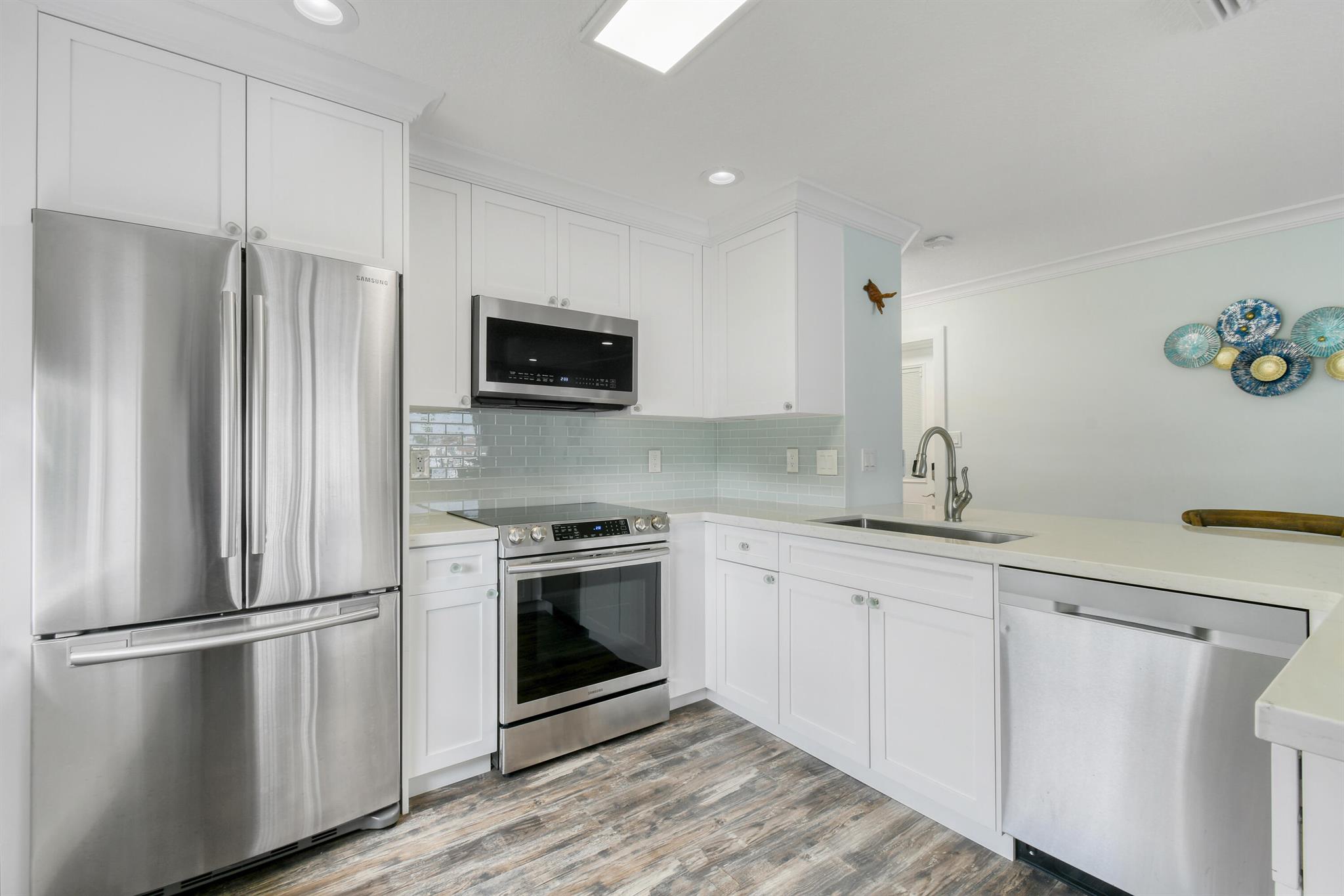 NORTHLAKE HARBOR CONDO - Residential