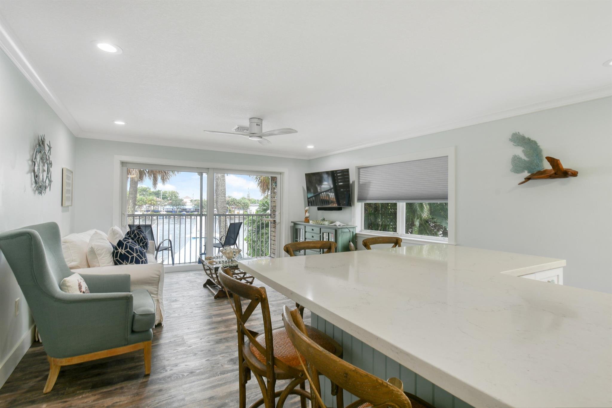 NORTHLAKE HARBOR CONDO - Residential