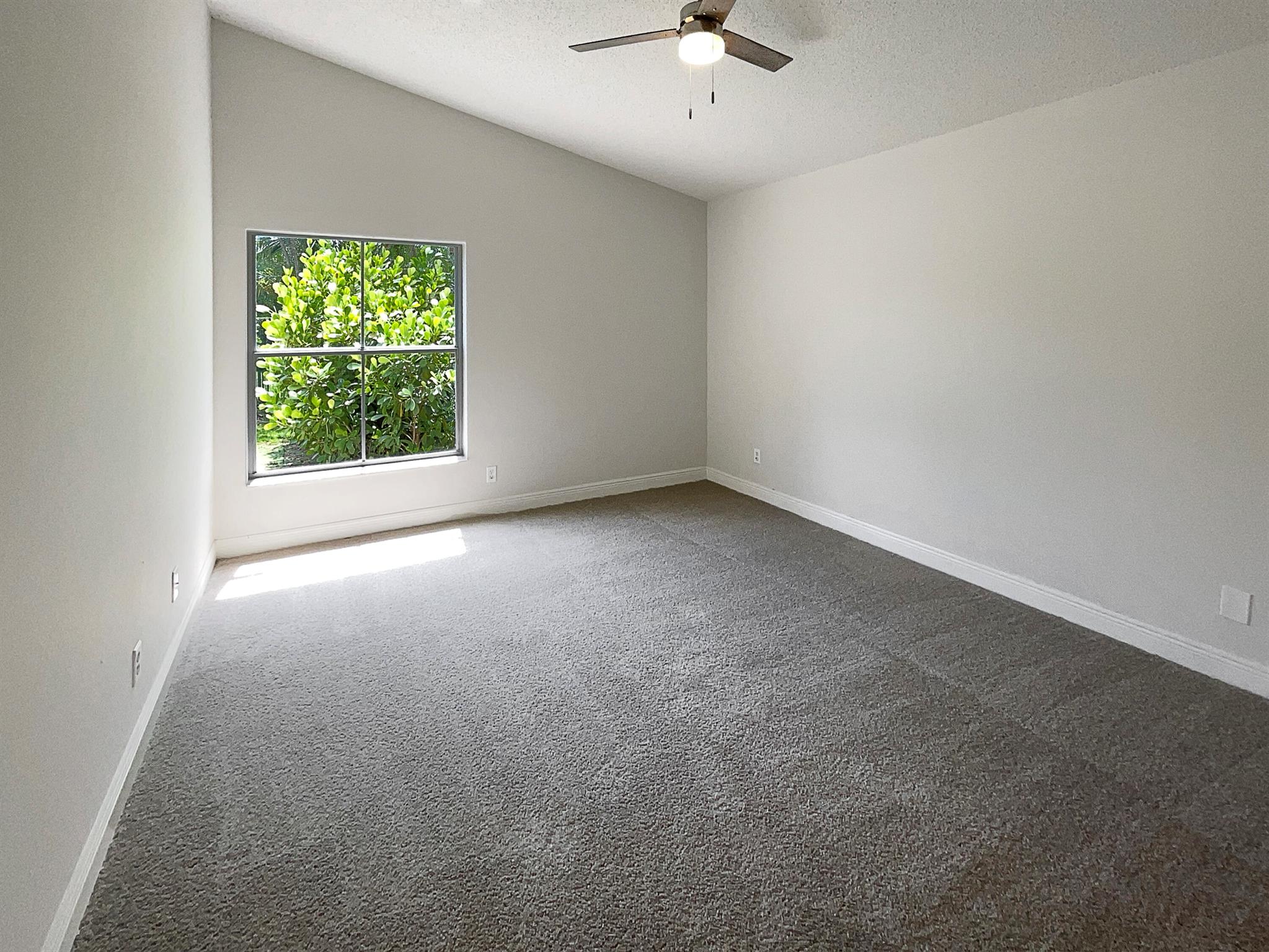 2175 NW 184th Terrace