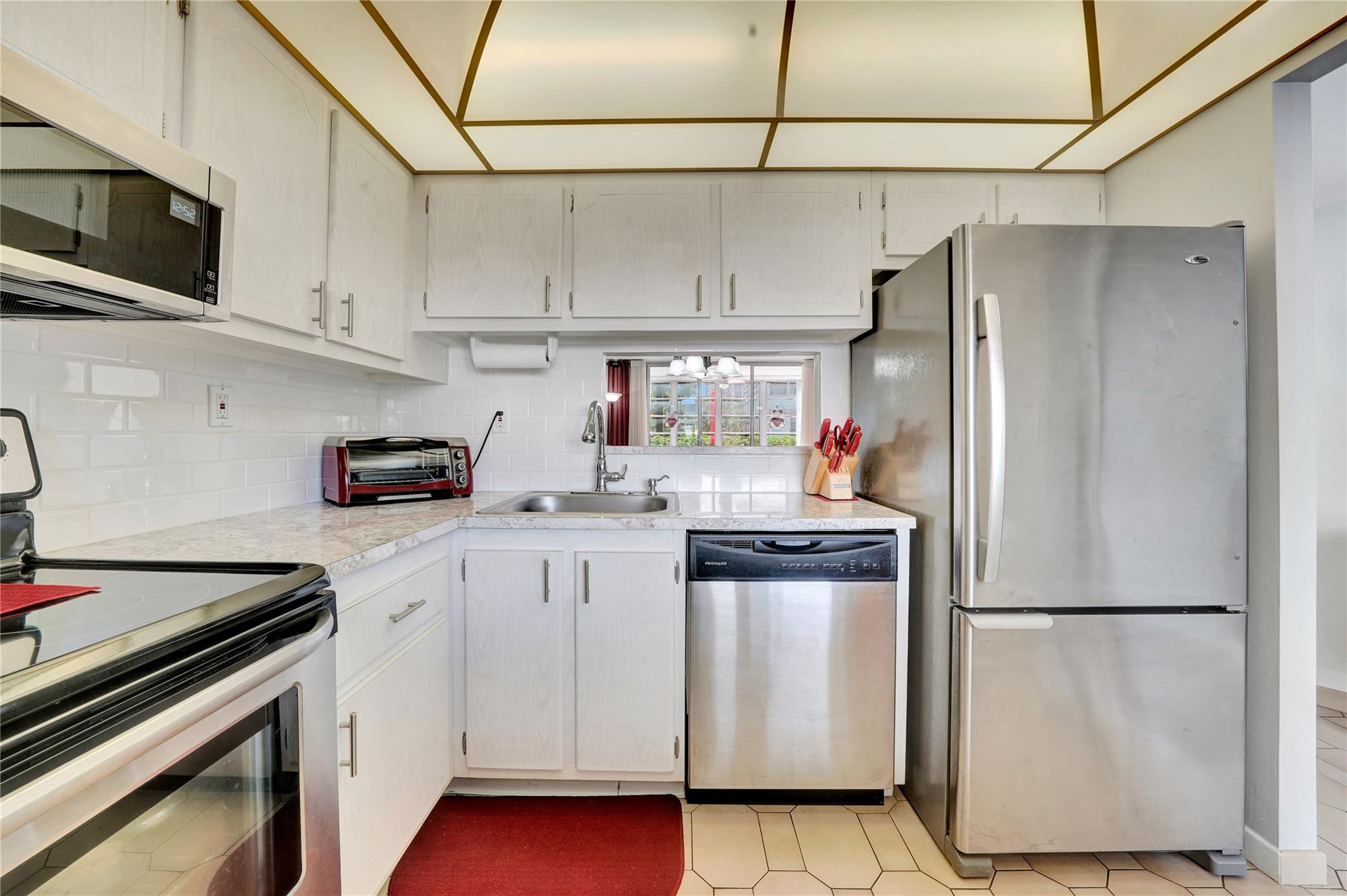 CYPRESS CHASE - Residential
