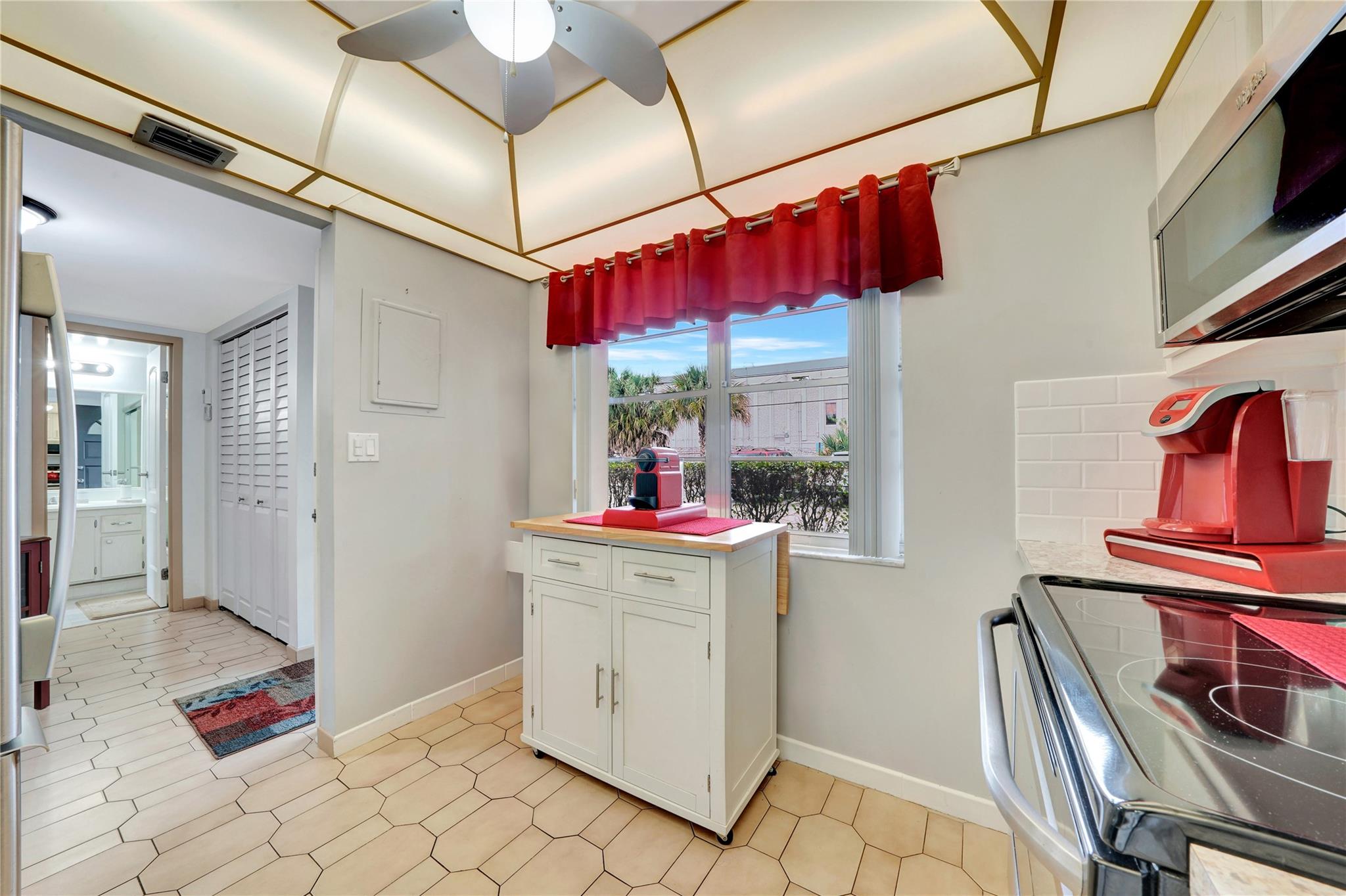 CYPRESS CHASE - Residential
