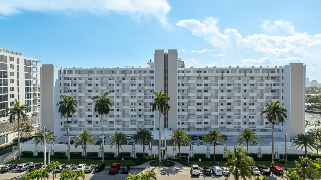 511 Bayshore Drive 410