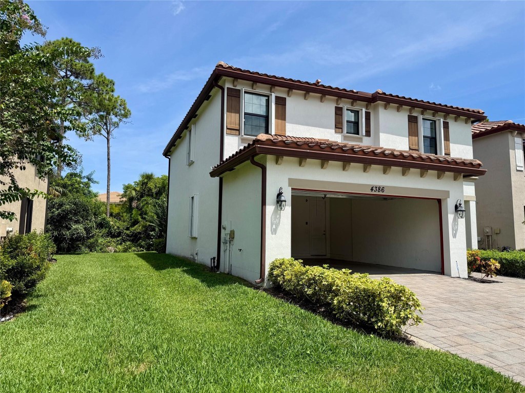 4386 Buena Tara Drive