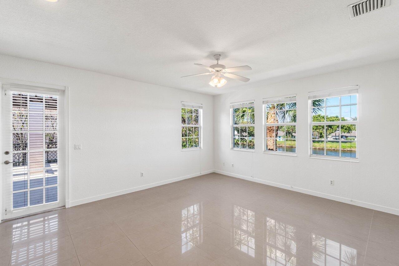 CENTRAL PARK - Residential Lease