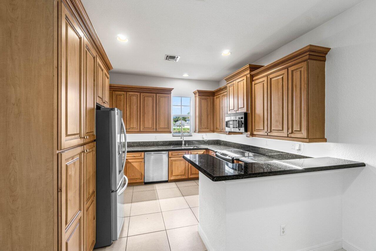 CENTRAL PARK - Residential Lease