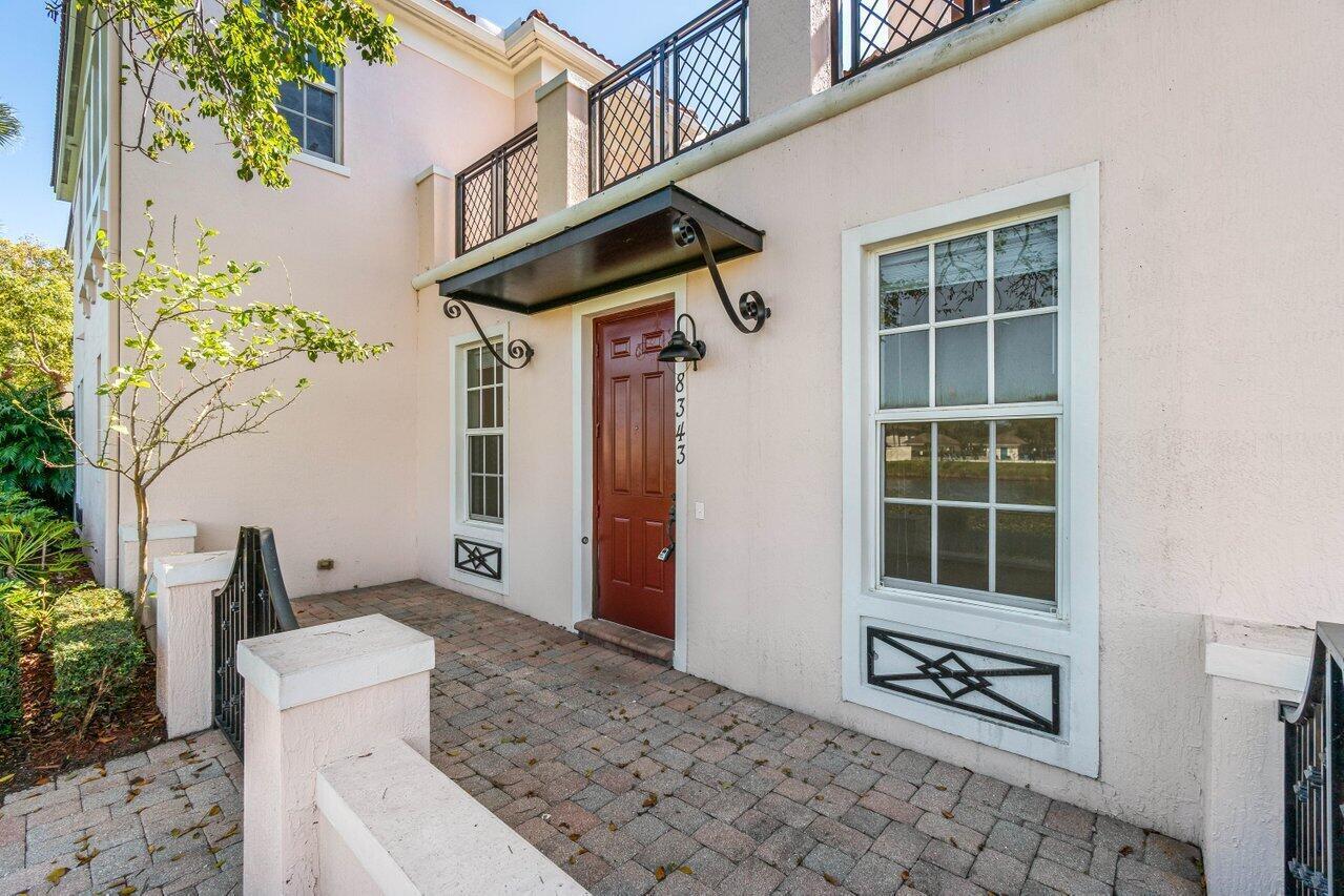 CENTRAL PARK - Residential Lease