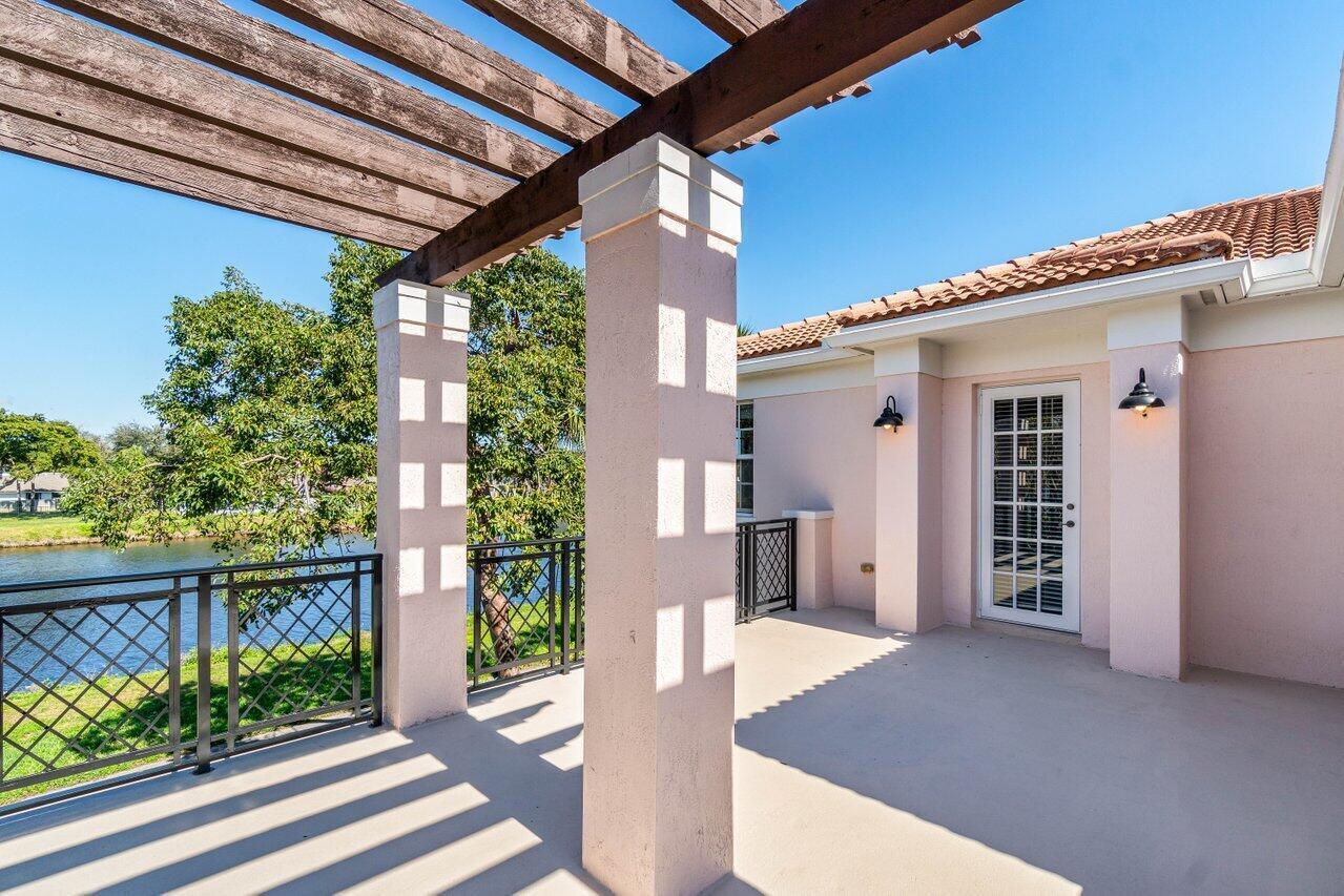 CENTRAL PARK - Residential Lease