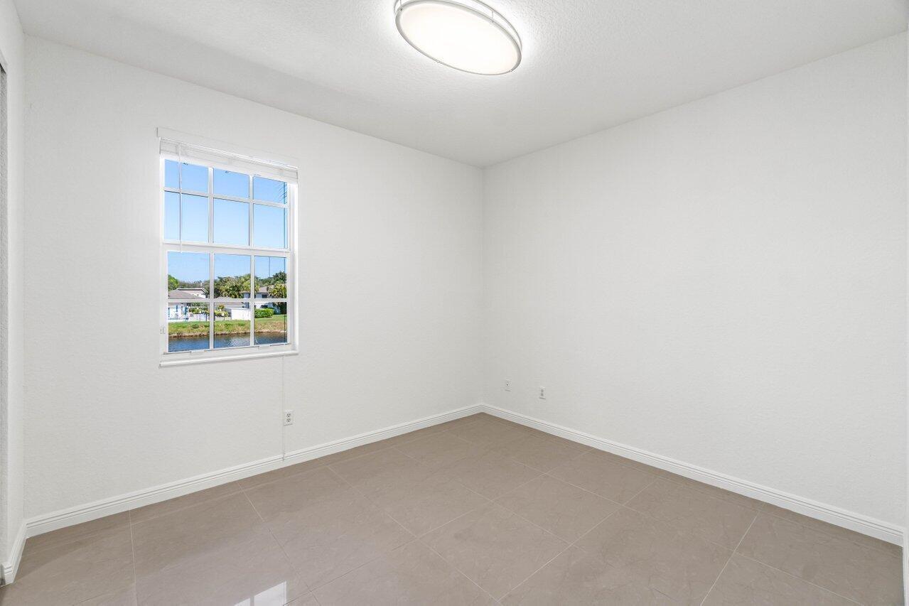 CENTRAL PARK - Residential Lease