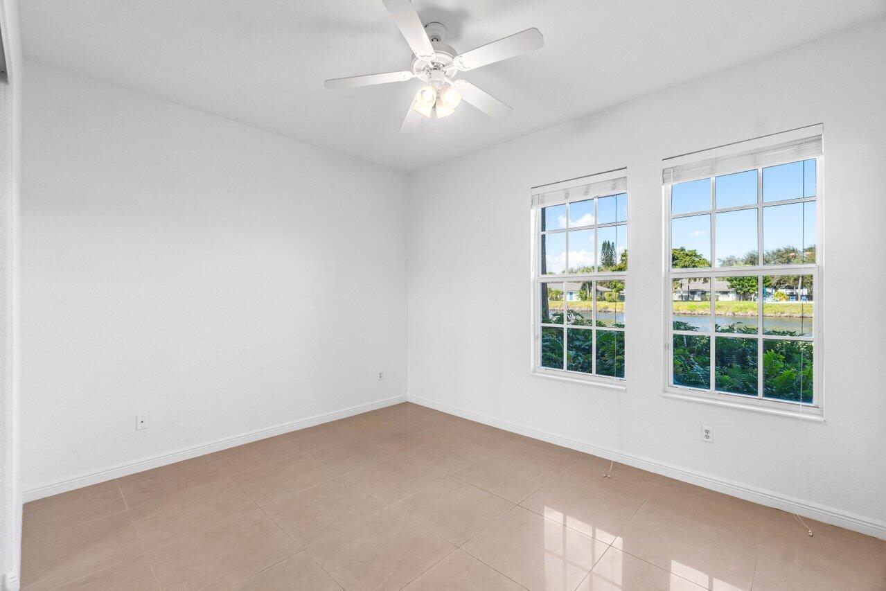 CENTRAL PARK - Residential Lease