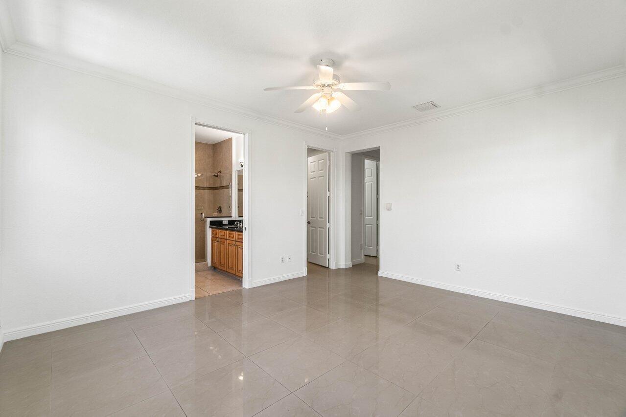 CENTRAL PARK - Residential Lease