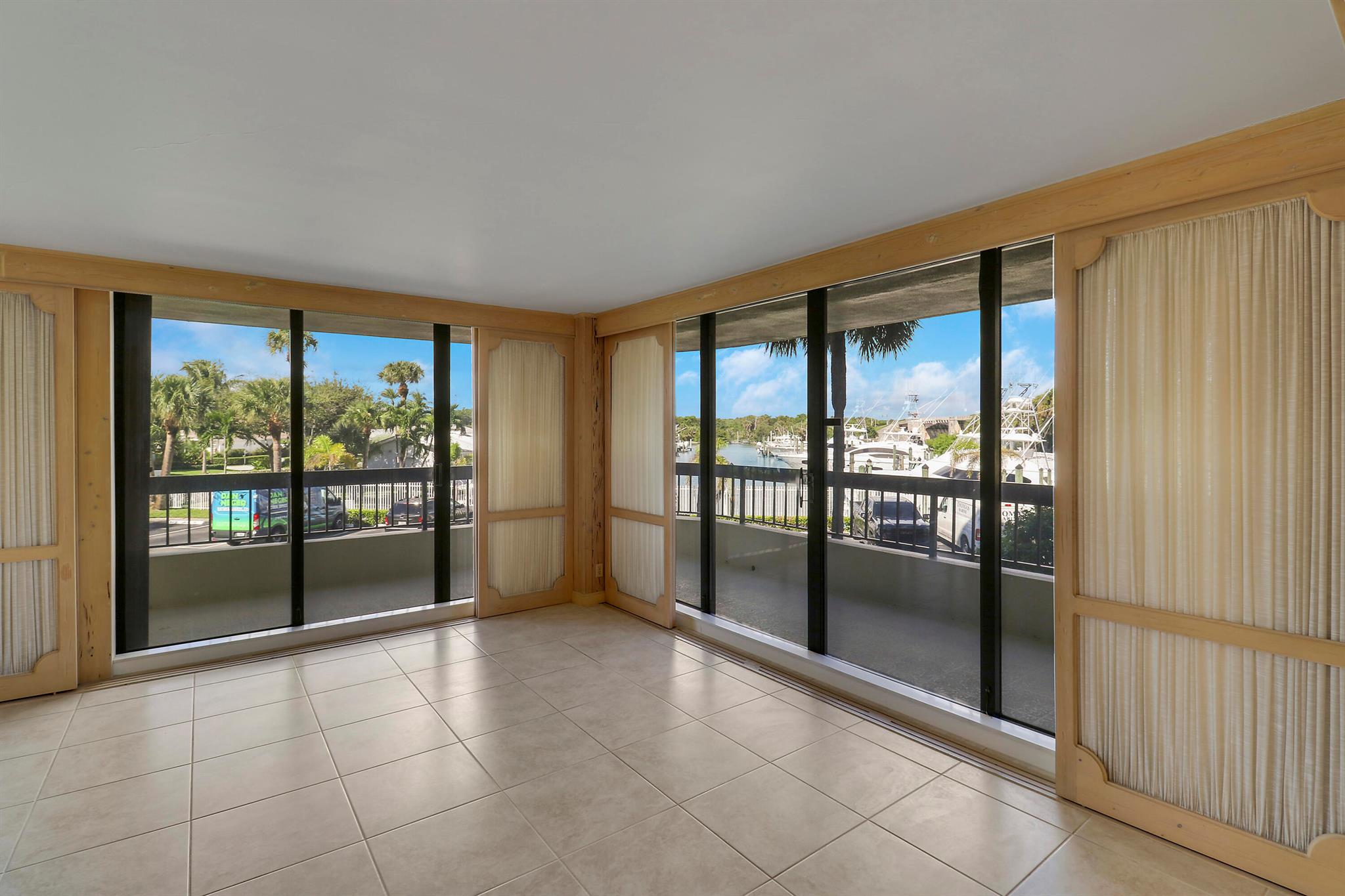 JIB CLUB CONDO - Residential